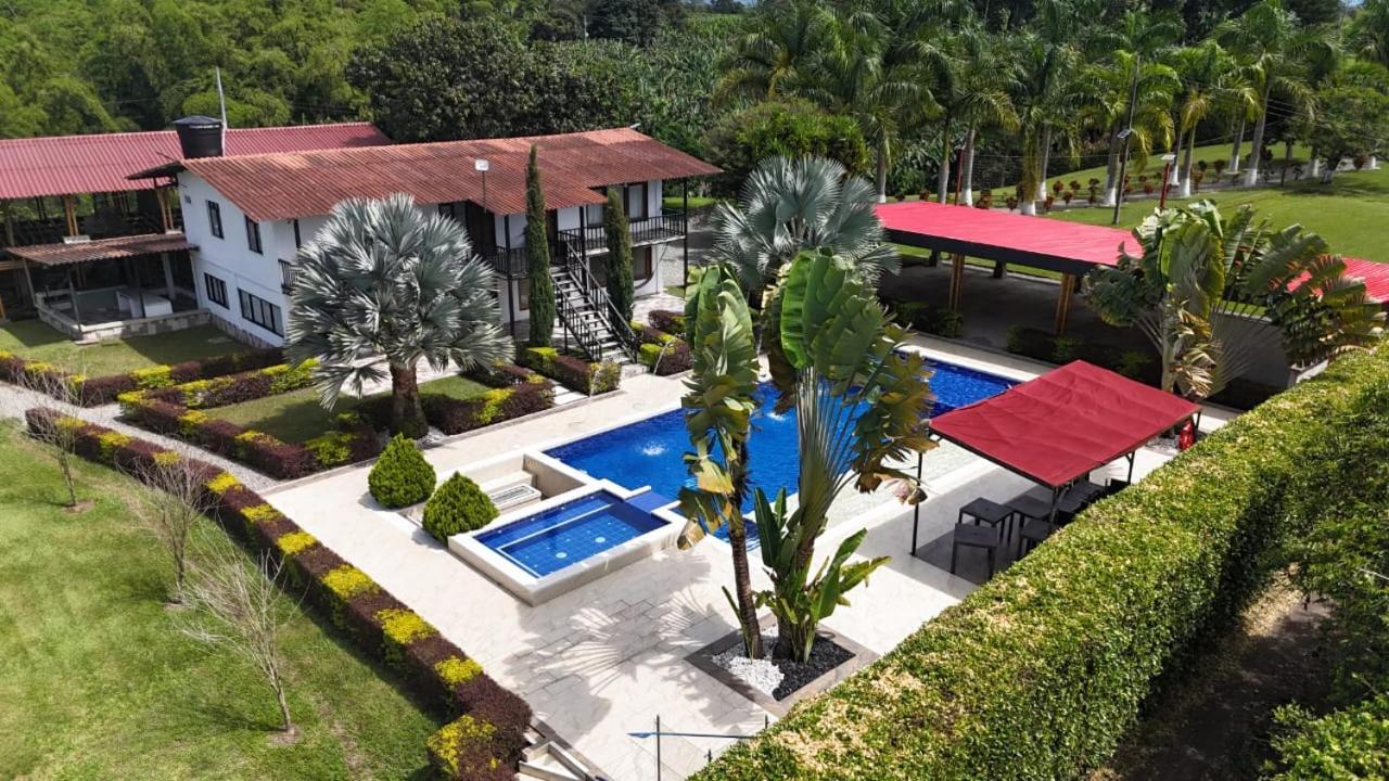 Finca Casa Blanca Armenia  Luaran gambar